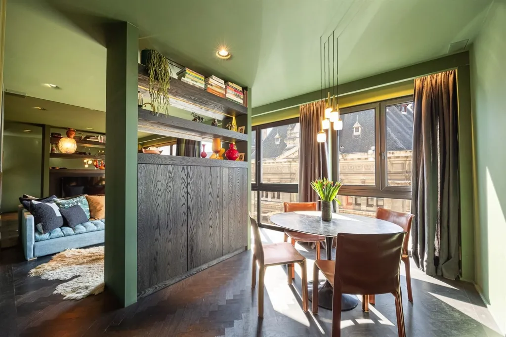 Sala da pranzo - Glass-Fronted Apartment in Antwerp Centre