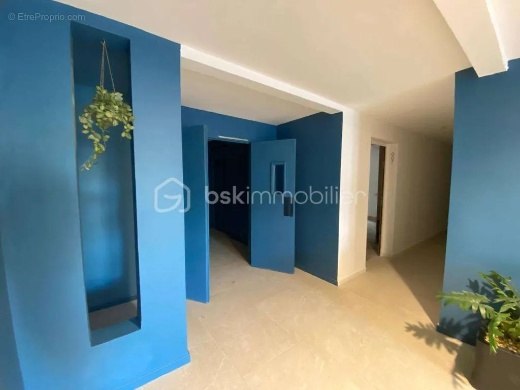 Ingresso - Customisable Apartment with Balcony in Saint-Christol