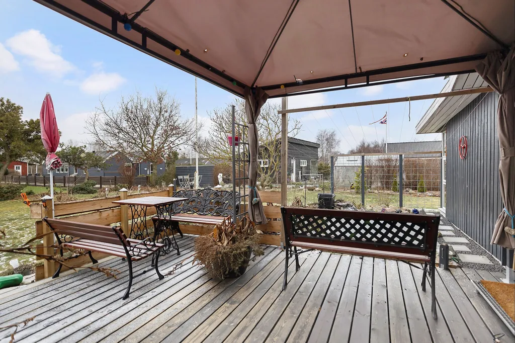 Terrasse - Summerhouse with Carport in Korsør