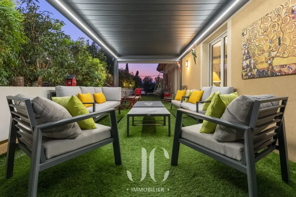 Terrass - Luxury Flat with Terrace in Tassin-la-Demi-Lune