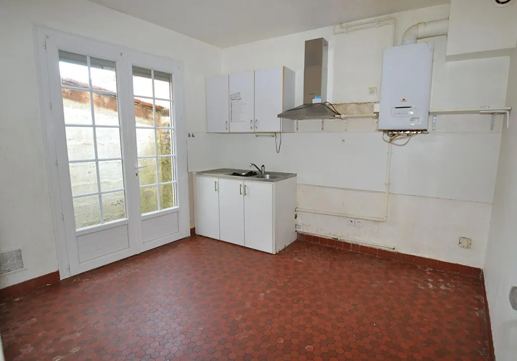 Cuisine - Maison avec Jardin et Parking à Lucon
