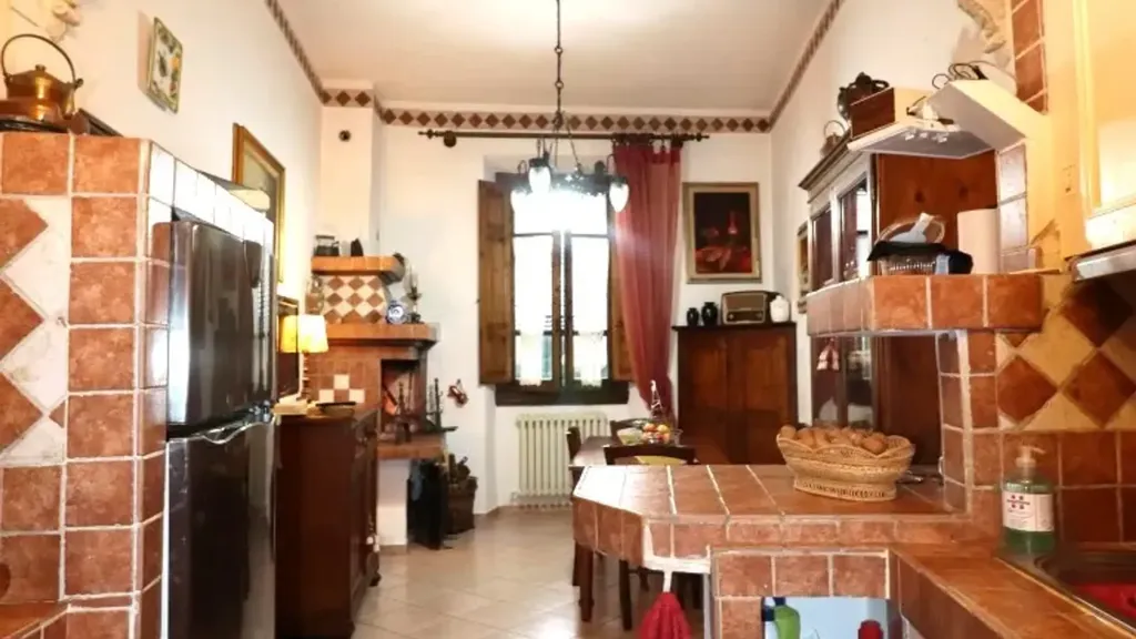 Kitchen - Terraced Villa with Garden in Montevarchi