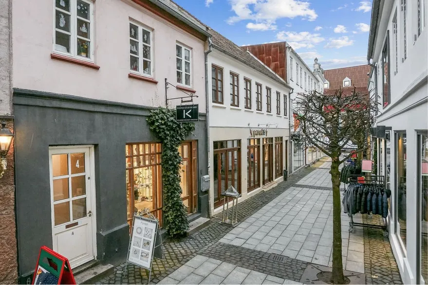 Extérieur - Mixed-Use Property with Shop in Horsens