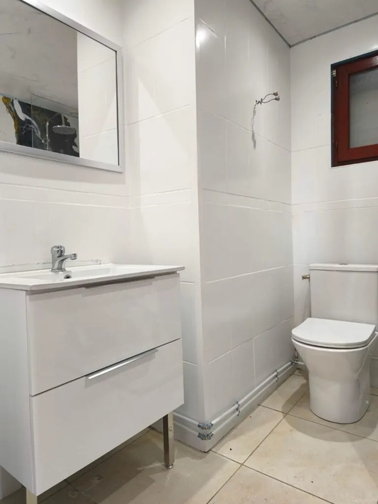 Bagni - 4-Piece House with Workshop near Étain