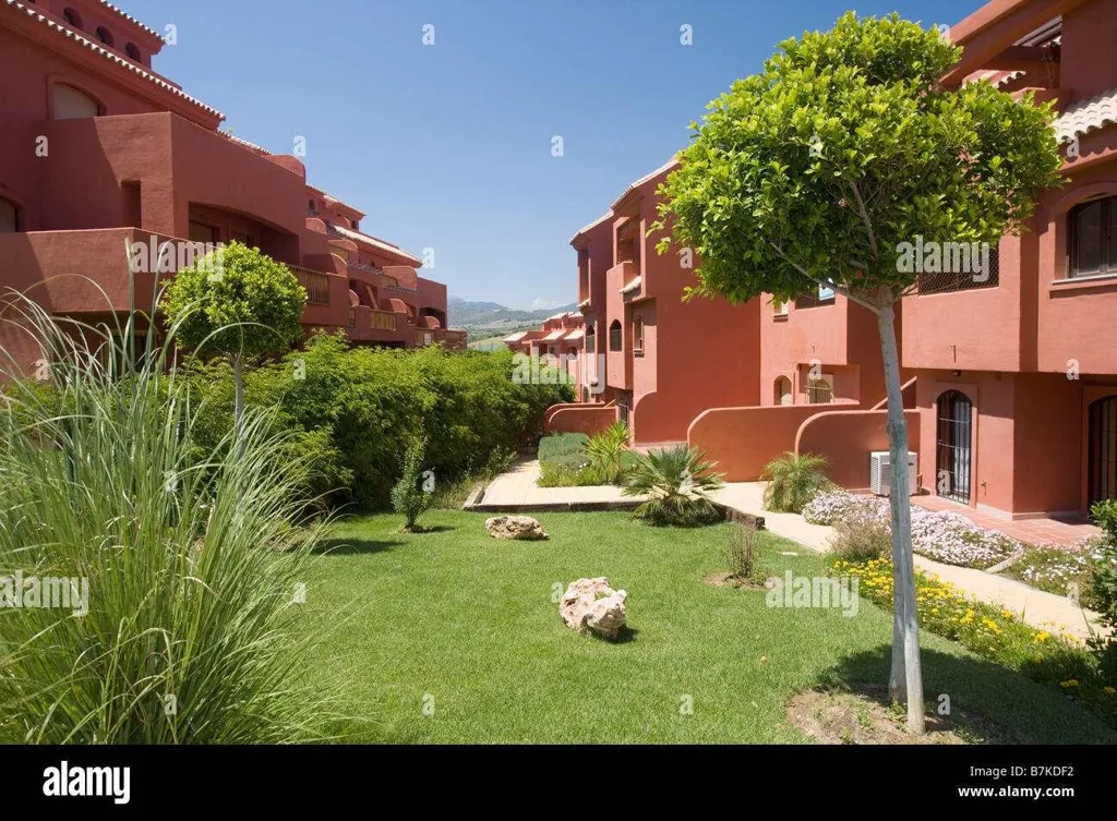 Rusticated Triplex with Garden in Florence