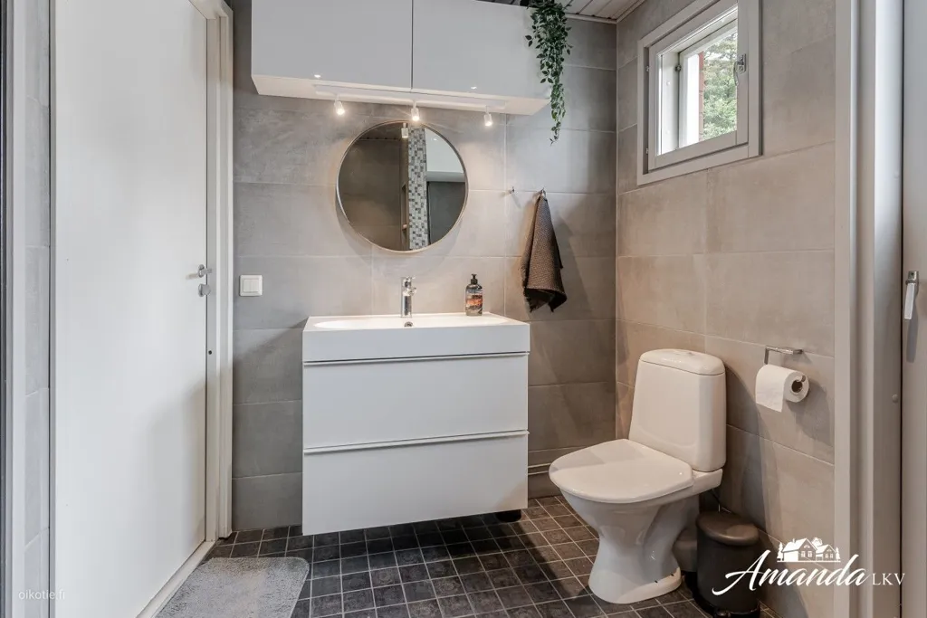 Vannitoad - Modernised Apartment with Sauna in Liedon Vierumäki