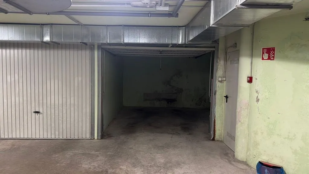Garage - Apartment with Garage in El Astillero