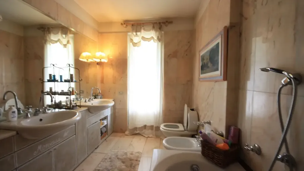 Bathrooms - Newly Built Villa with Pool near Camaiore
