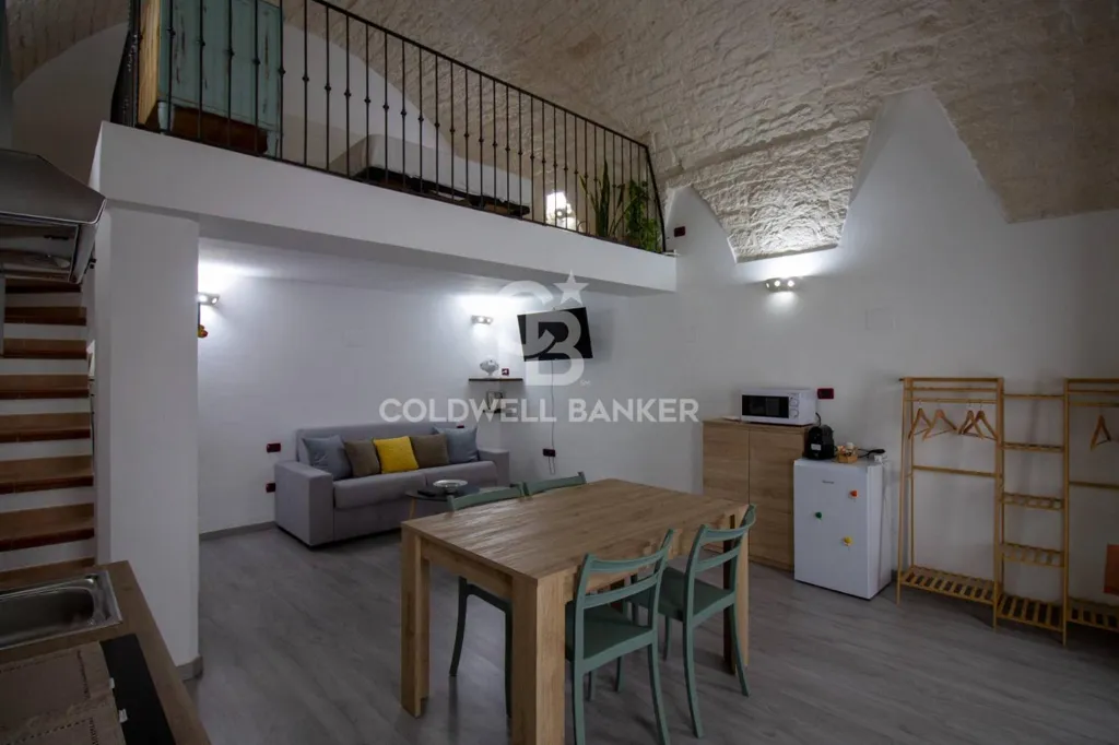Elutuba - Restored Studio in Ostuni with Stone Vaulted Ceilings