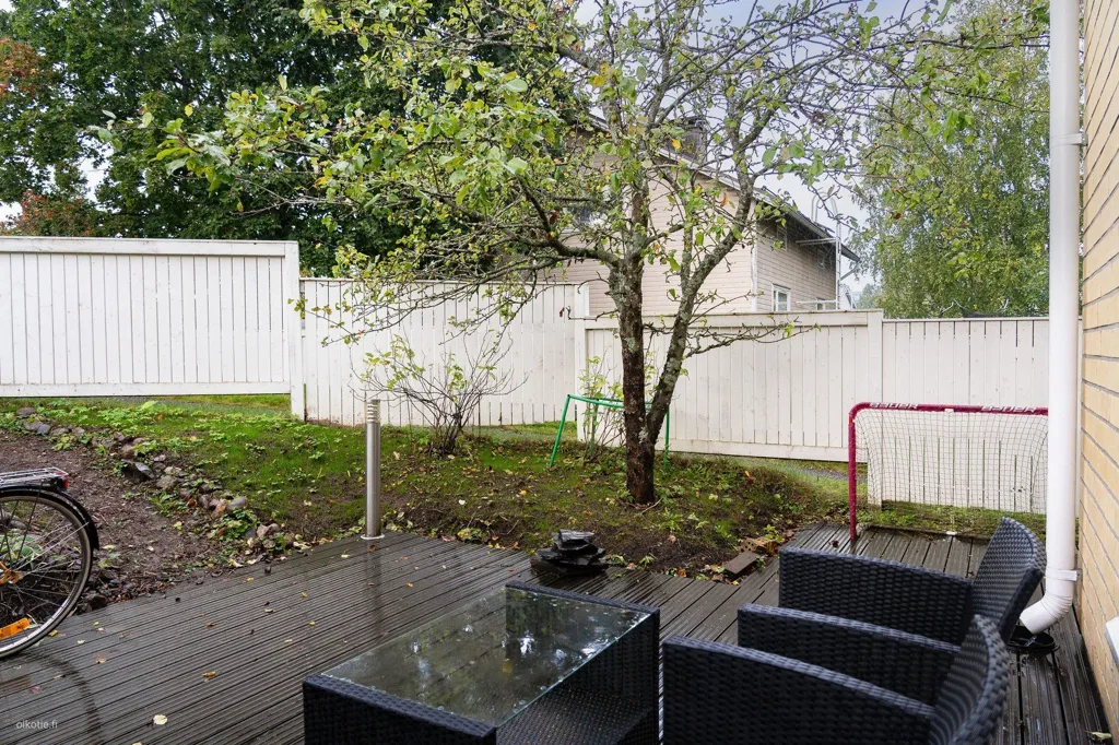 Aed - Modernised Townhouse with Sauna in Järvenpää
