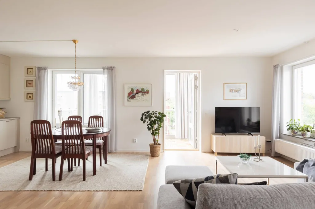 Elutuba - Apartment with Balcony in Stenbärsvägen