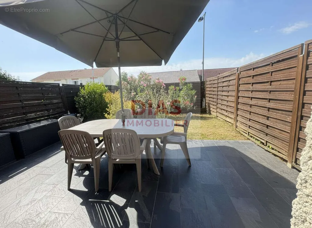 Terrazza - T2 with Garden in Pontault-Combault
