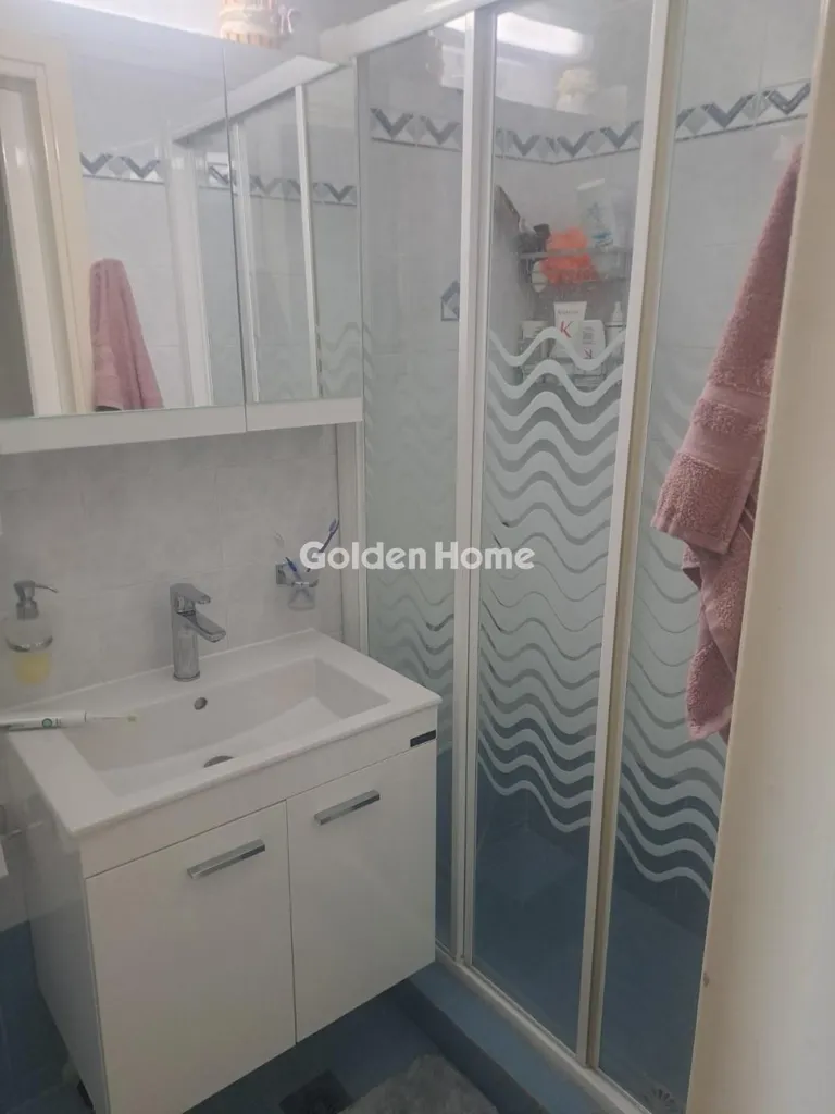 6-toaline korter asukohas GR
