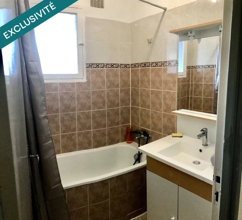 Salles de bain - Appartement T3 avec Parking Sécurisé au Mans