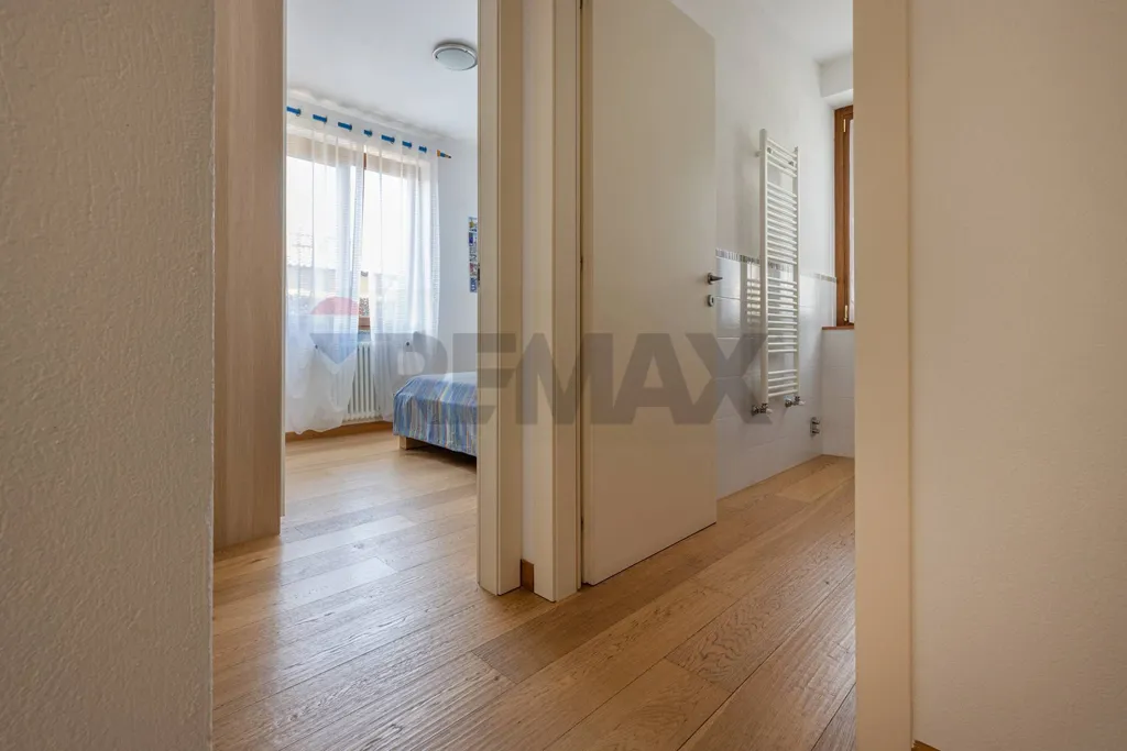 Hallway - Single-Storey Villa with Garden in Marchirolo