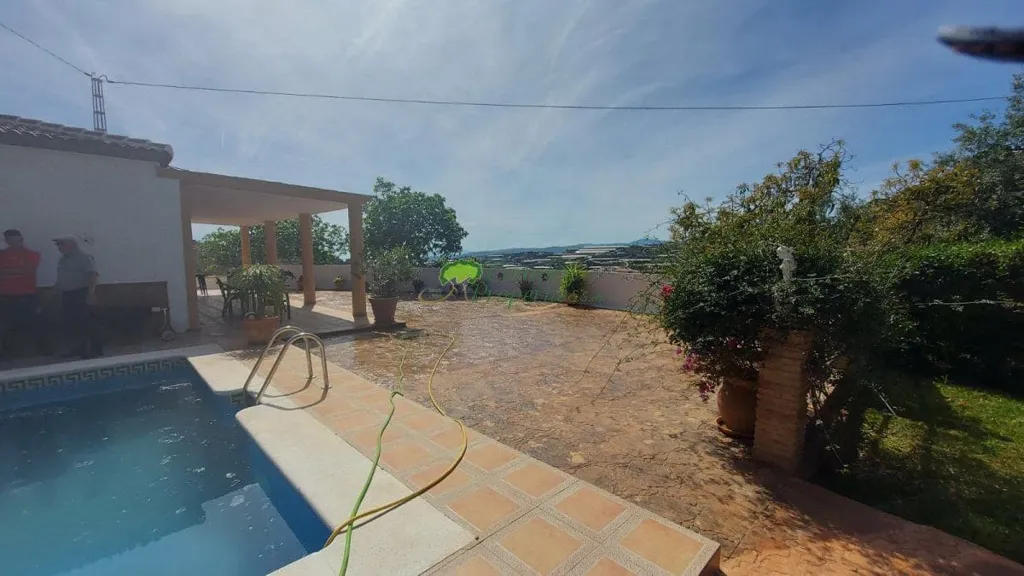 Bassein - Country House with Pool in Algarrobo
