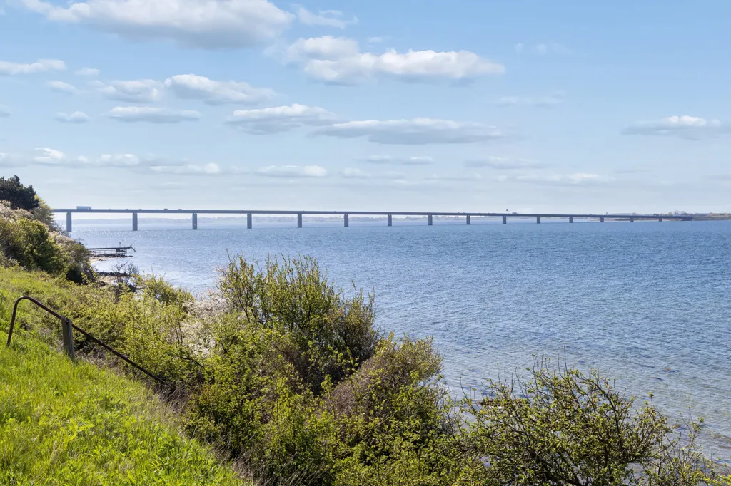 Aed - Updated Summer House with Sea View near Vordingborg