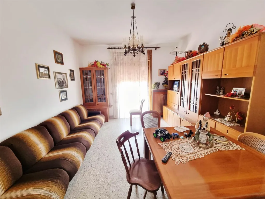 Söögituba - Apartment with Balcony in Central Montefalcione