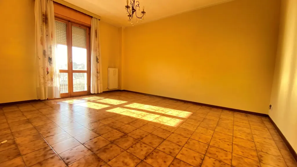Pièces - Terraced Villa with Garden in Carpi