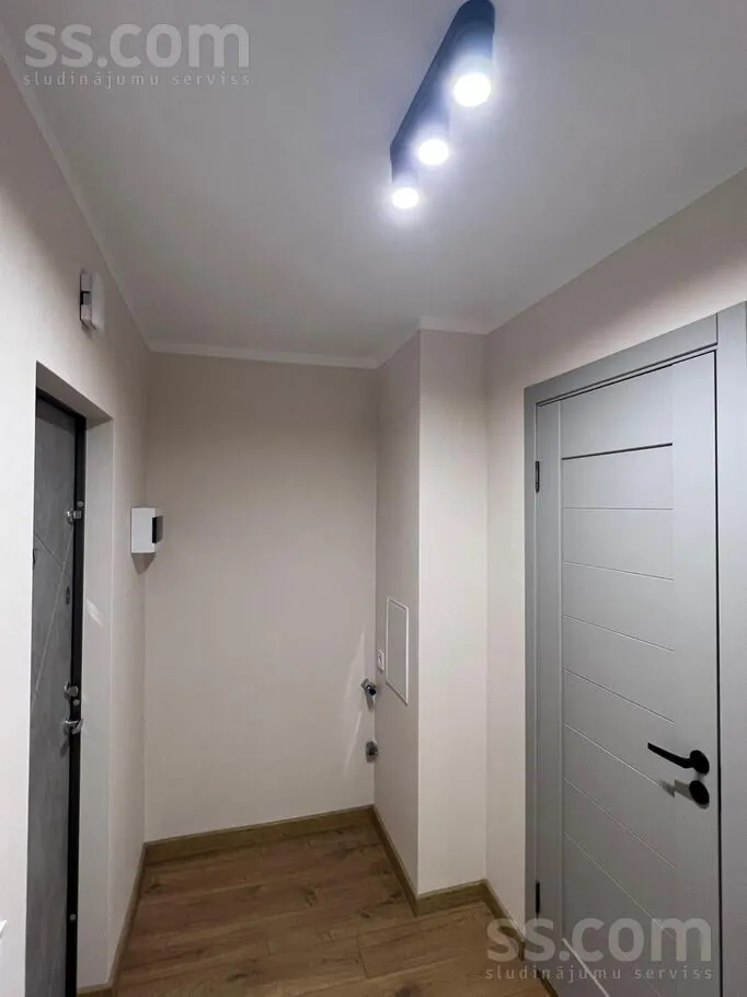 Esik - Flat with Modern Amenities in Pļavnieki, Riga