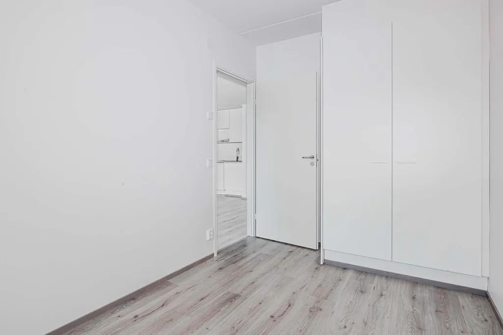 Pièces - Two-Bedroom Apartment with Balcony in Karakallio, Espoo