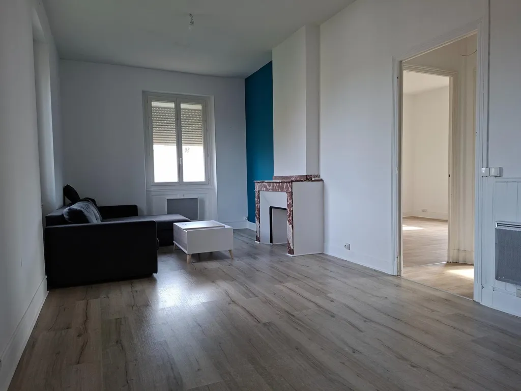 Séjour - Appartement Lumineux avec Balcon à Mazamet