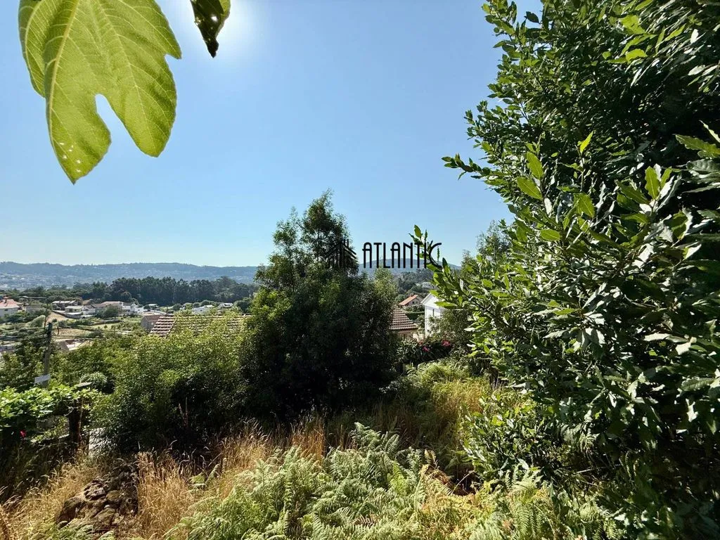 Aed - Development Land with Hórreo in Vigo