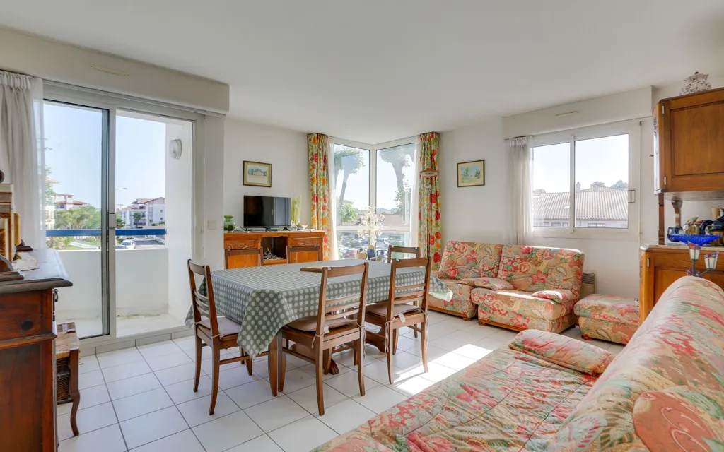 Séjour - Appartement T3 avec Terrasses au Golf de Ciboure