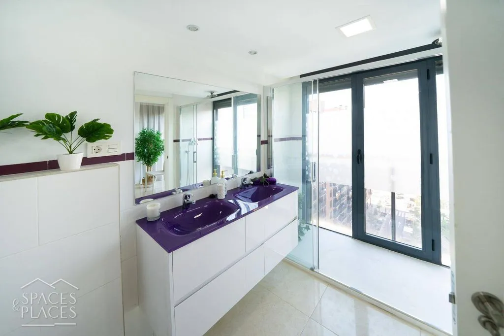 Salles de bain - Luxury Penthouse with Pool in Valencia