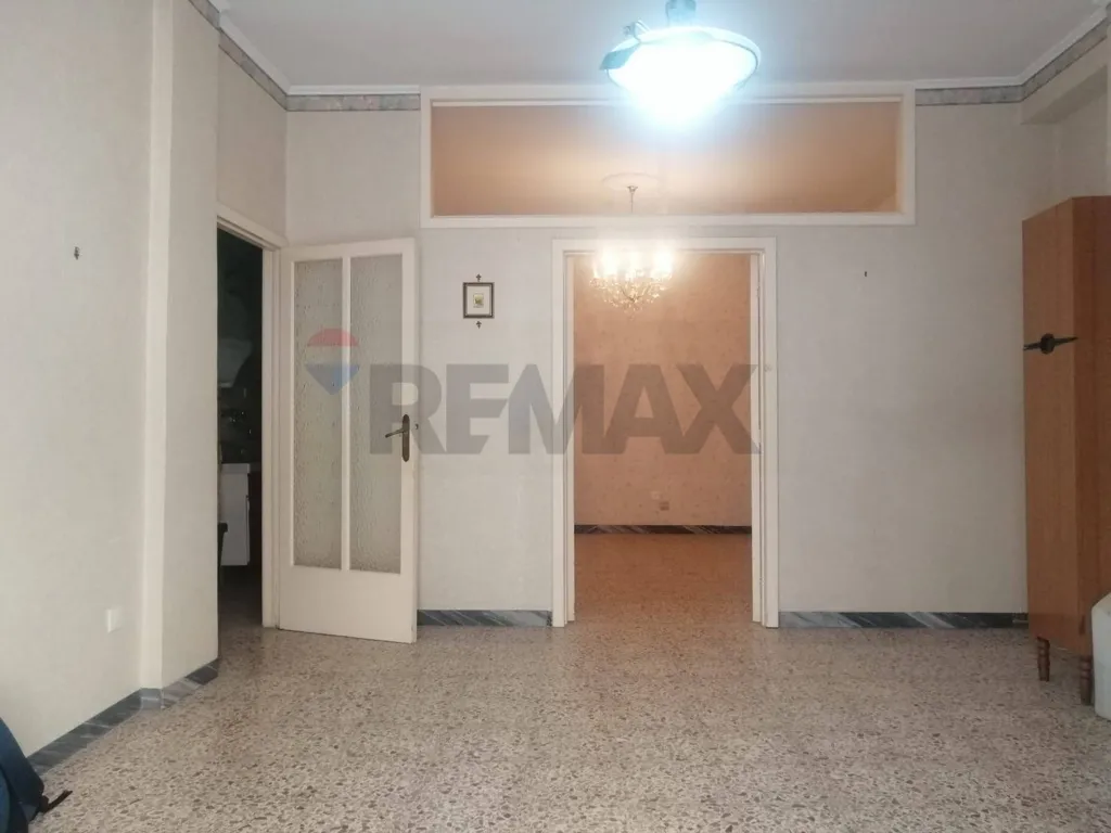 Wohnzimmer - Spacious Apartment with Panoramic View in San Giovanni Rotondo