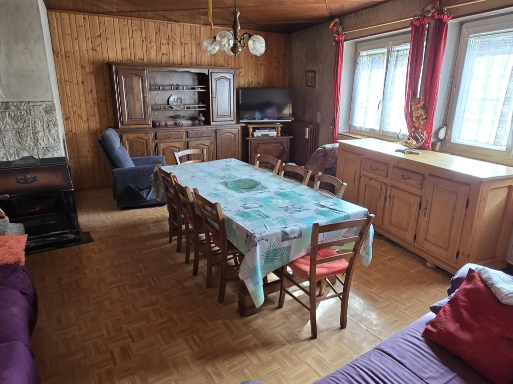 Salle à manger - Maison à Rénover avec Combles Aménageables dans un Village
