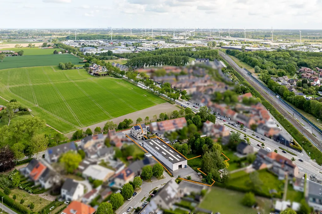 Ärihoone asukohas Brugge