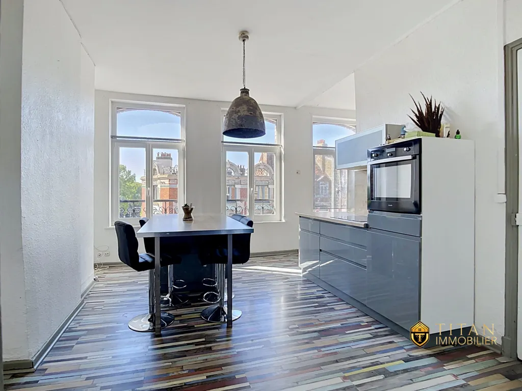 Cuisine - Appartement Lumineux 3 Pièces à Dunkerque