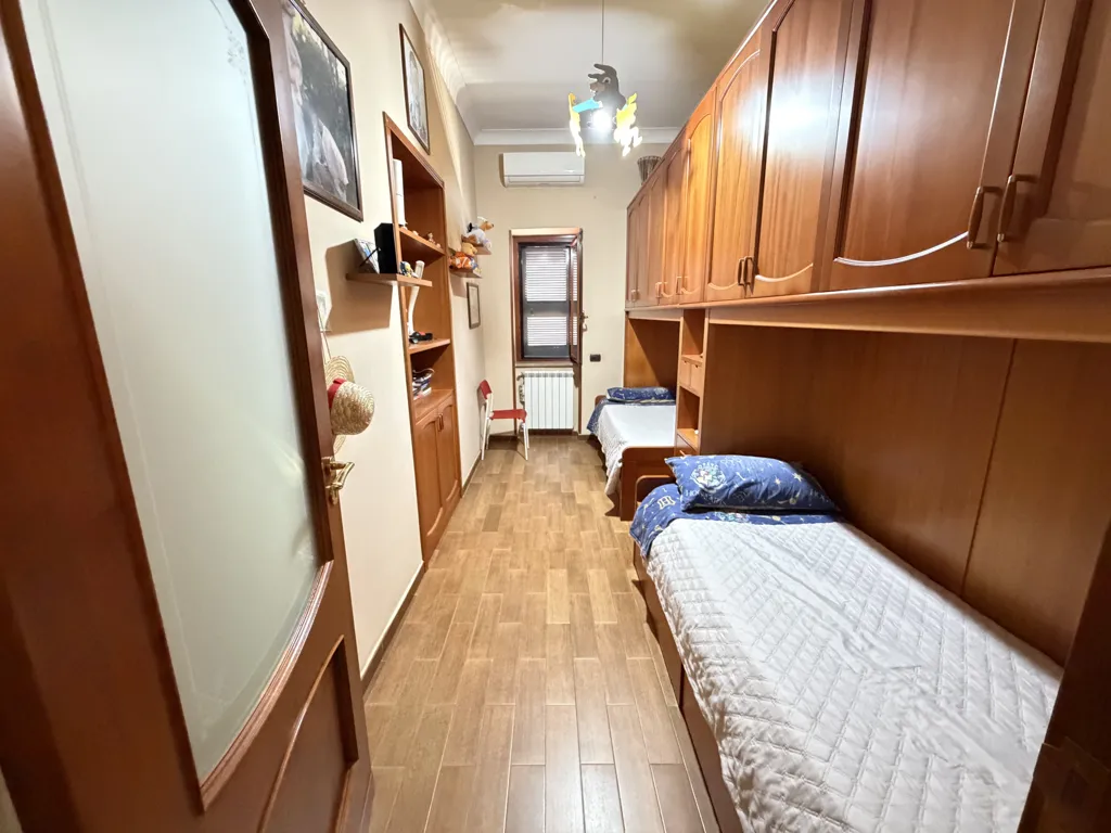 Magamistoad - Apartment with Terrace in Casoria Centre