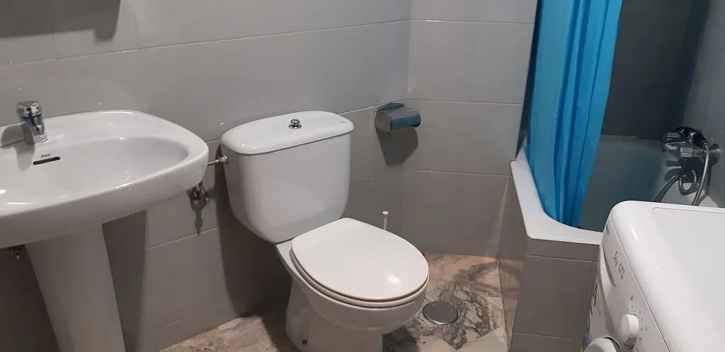 Bagni - 1-Bedroom Duplex with Central Heating in Dominicos