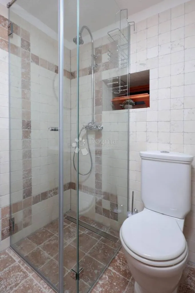 Bathrooms - Stone House with Pool on Molat, Zadar