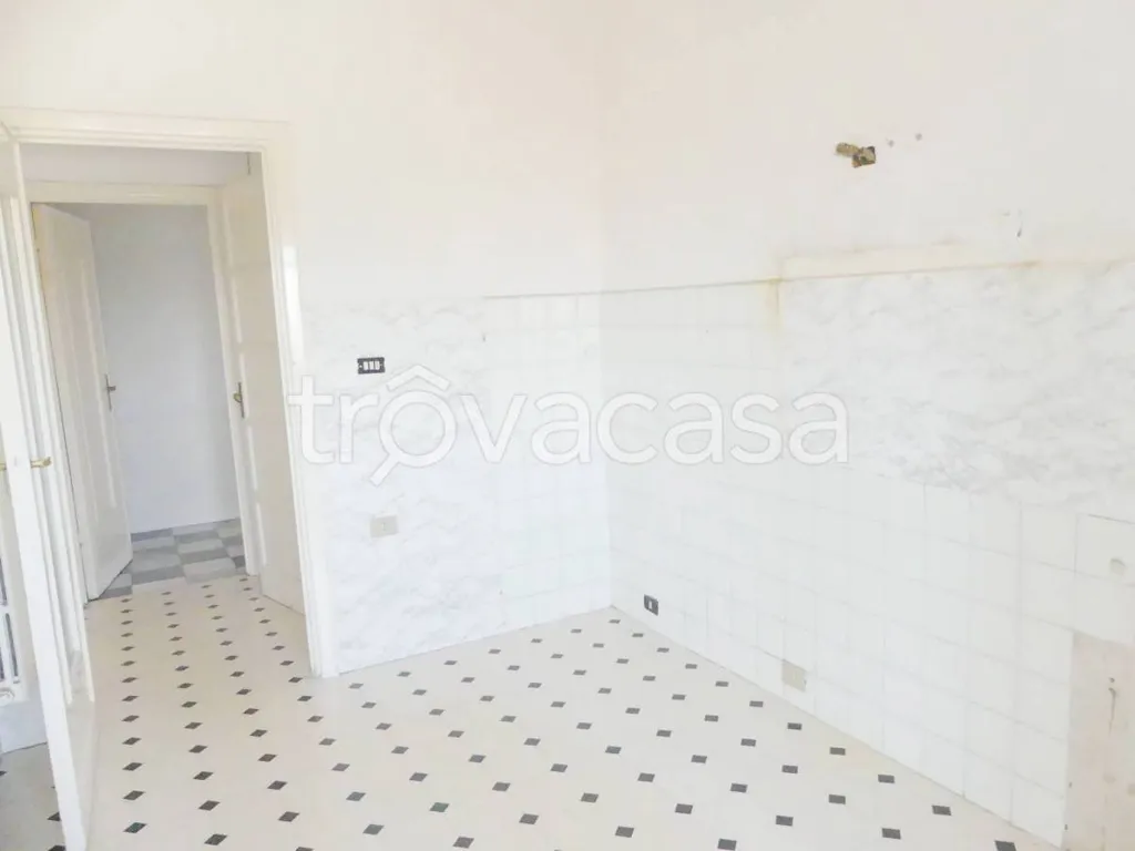 Vannitoad - Apartment with Balcony in Vercelli Centre