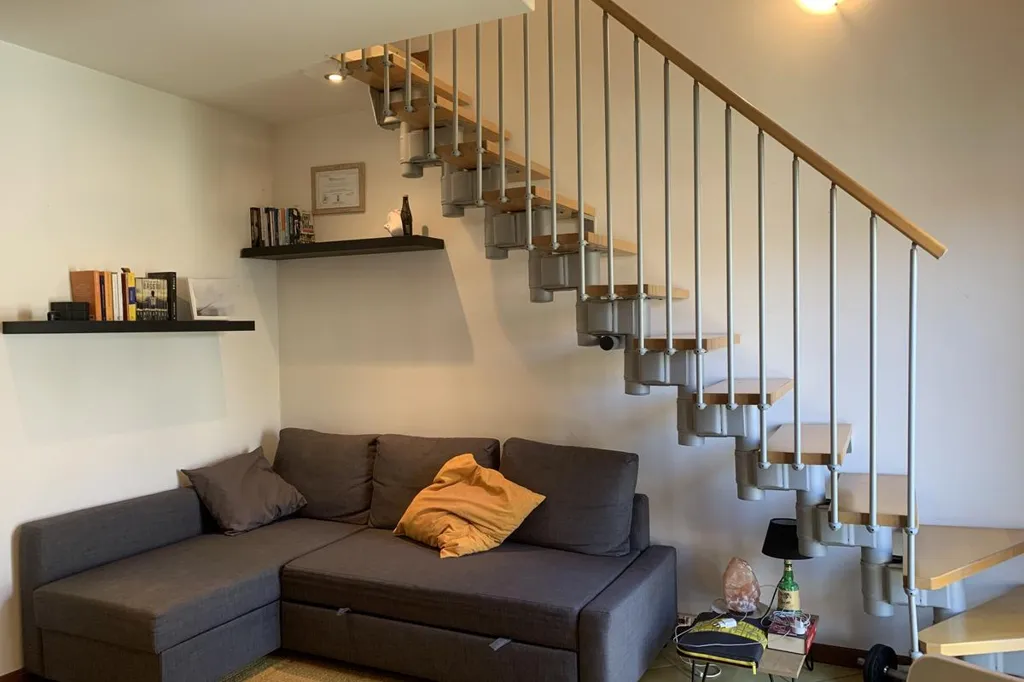 Living Room - Duplex Apartment with Balcony in Monza
