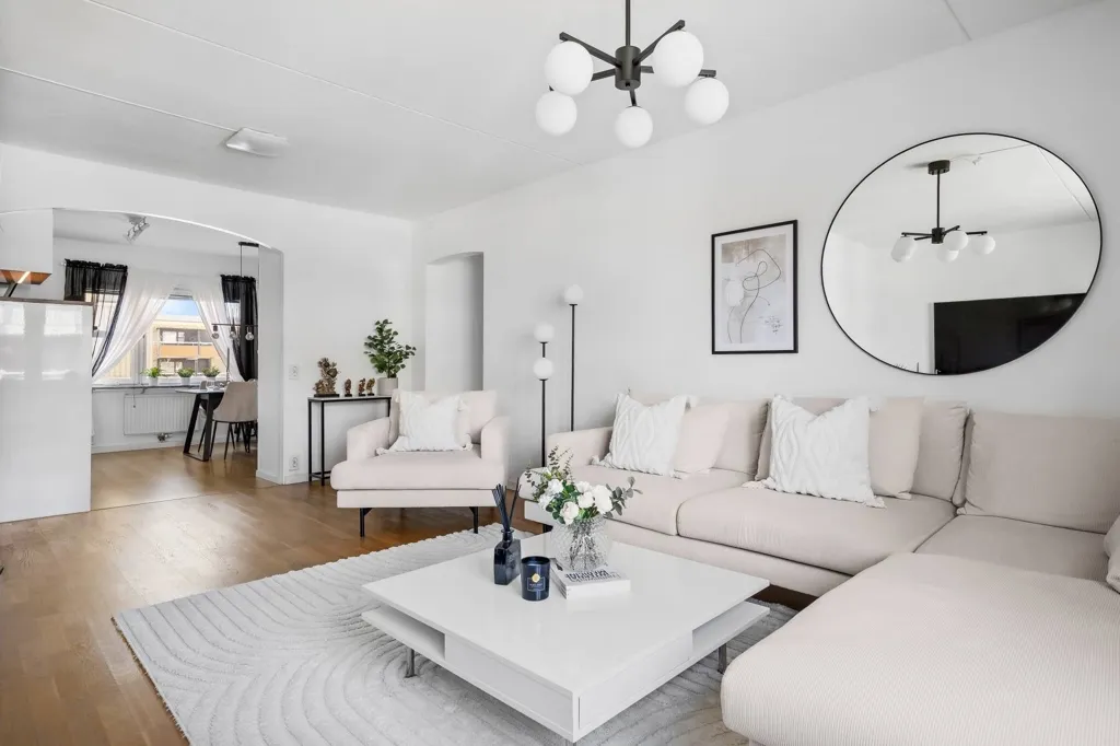 Soggiorno - Open-Plan Flat with Balcony in Kista