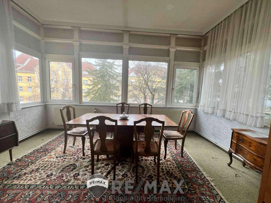 Salle à manger - Gründerzeit Villa with Development Potential in Vienna