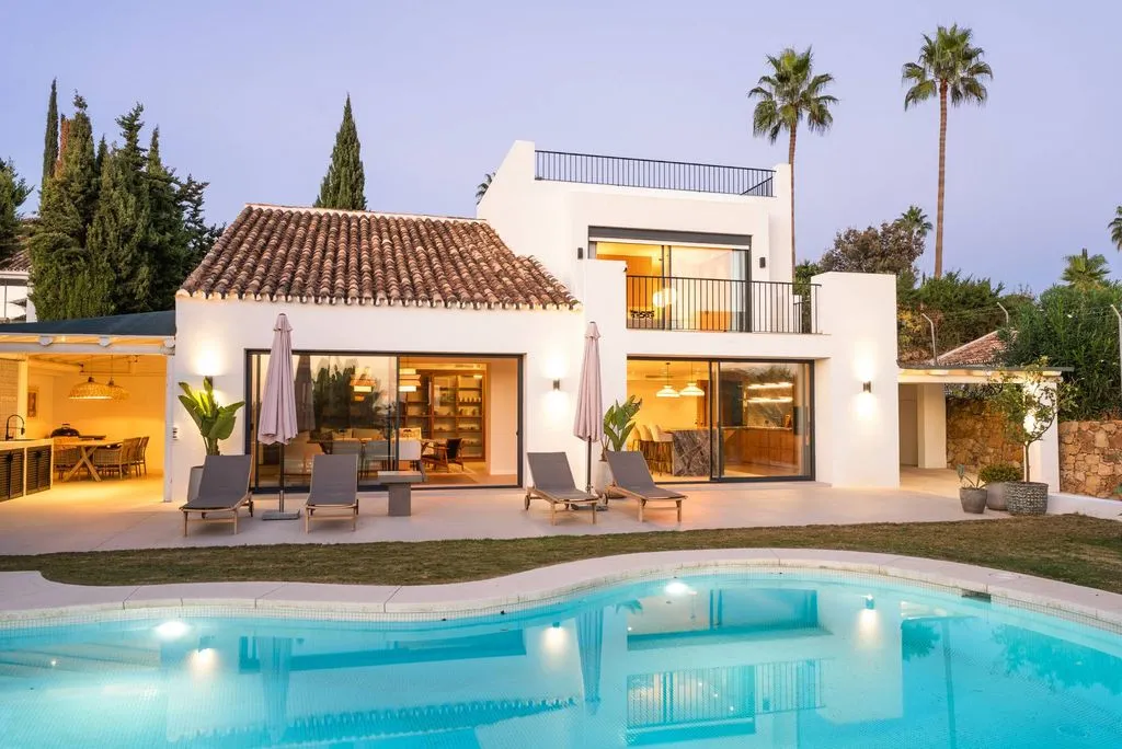 Piscine - Luxury Villa with Private Pool in Marbella