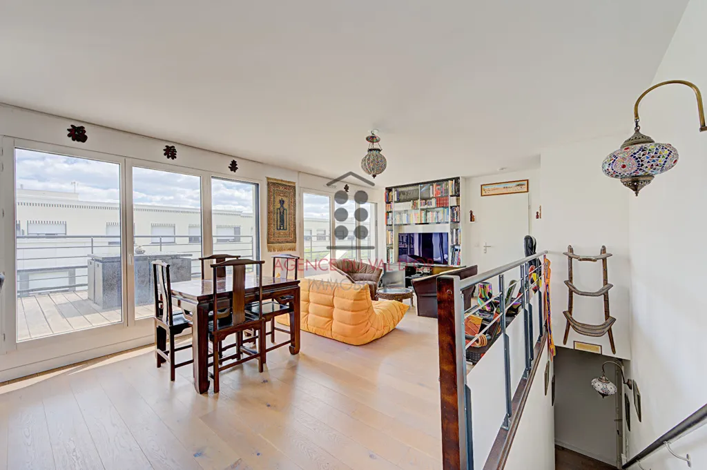 Soggiorno - Duplex Flat with Terrace in Suresnes République