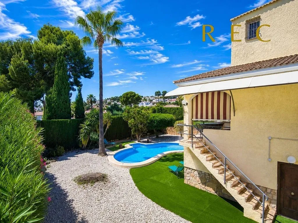 Bassein - Chalet with Pool and Terrace in Coblanca