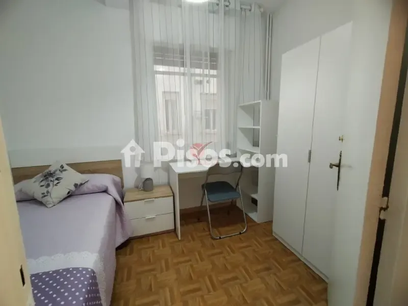 Bedrooms - Furnished Flat with Terrace in City Centre