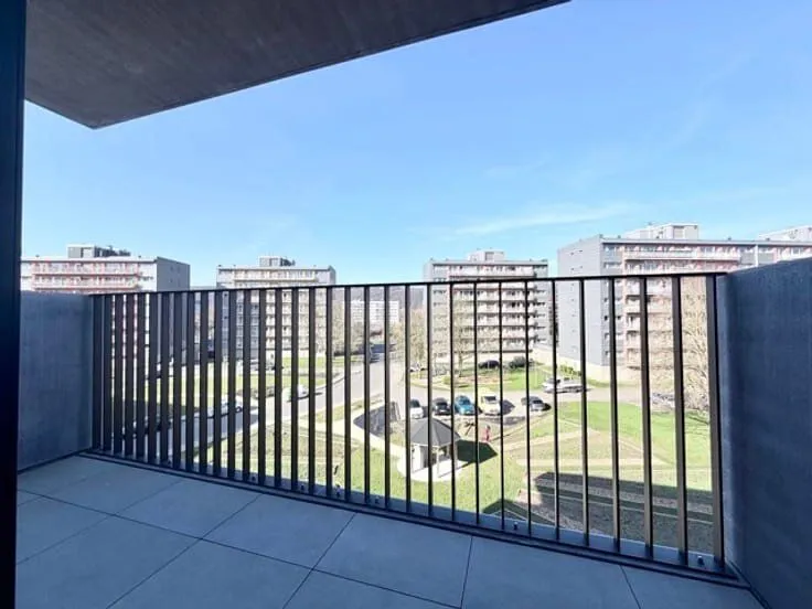 Balcon - Appartement à Jambes, Proche de la Rue Julie Dessy