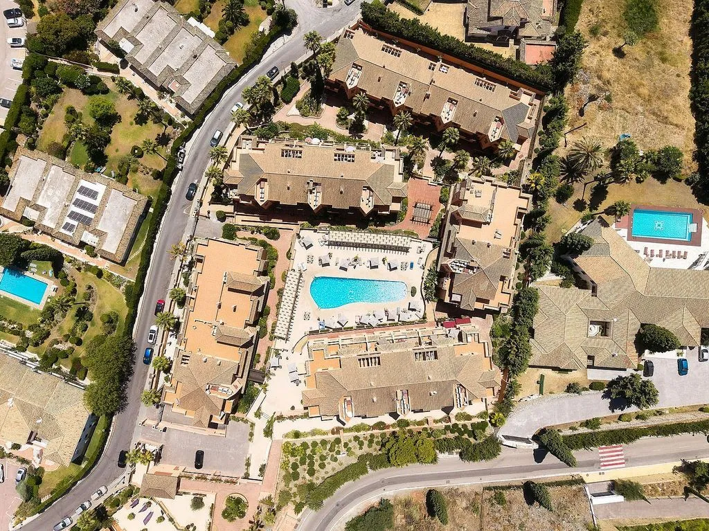 Vue aérienne - Duplex with Pool and Terrace in Marbella