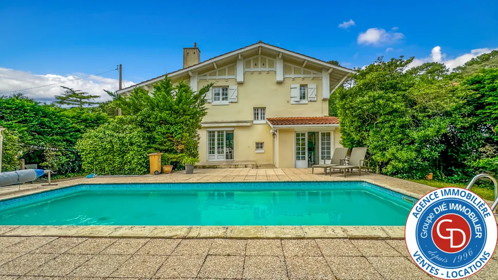 Piscine - Villa avec Piscine et Garage près des Plages à Arcachon