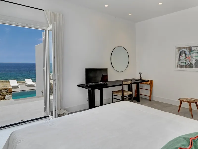Magamistoad - Waterfront Estate with Gym in Mykonos