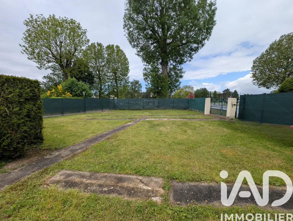 Aed - Semi-detached House with Terrace in Roye