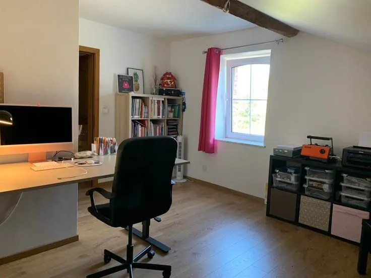 Kabinet - Flat with Terrace in Baillamont